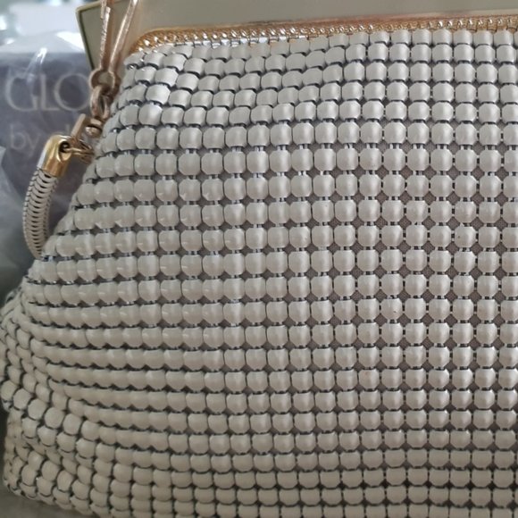 Glomesh Bone Style 212 Bag. Unused. Still in box with 1977 sales receipt. - Picture 4 of 16